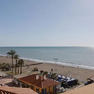 Apartamento Belvilla By Oyo Cozy, Rincón de la Victoria